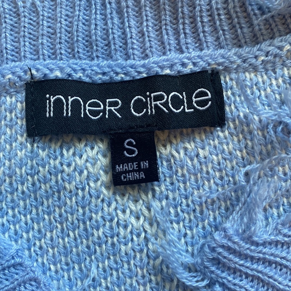 Sweater - Picture 3 of 5